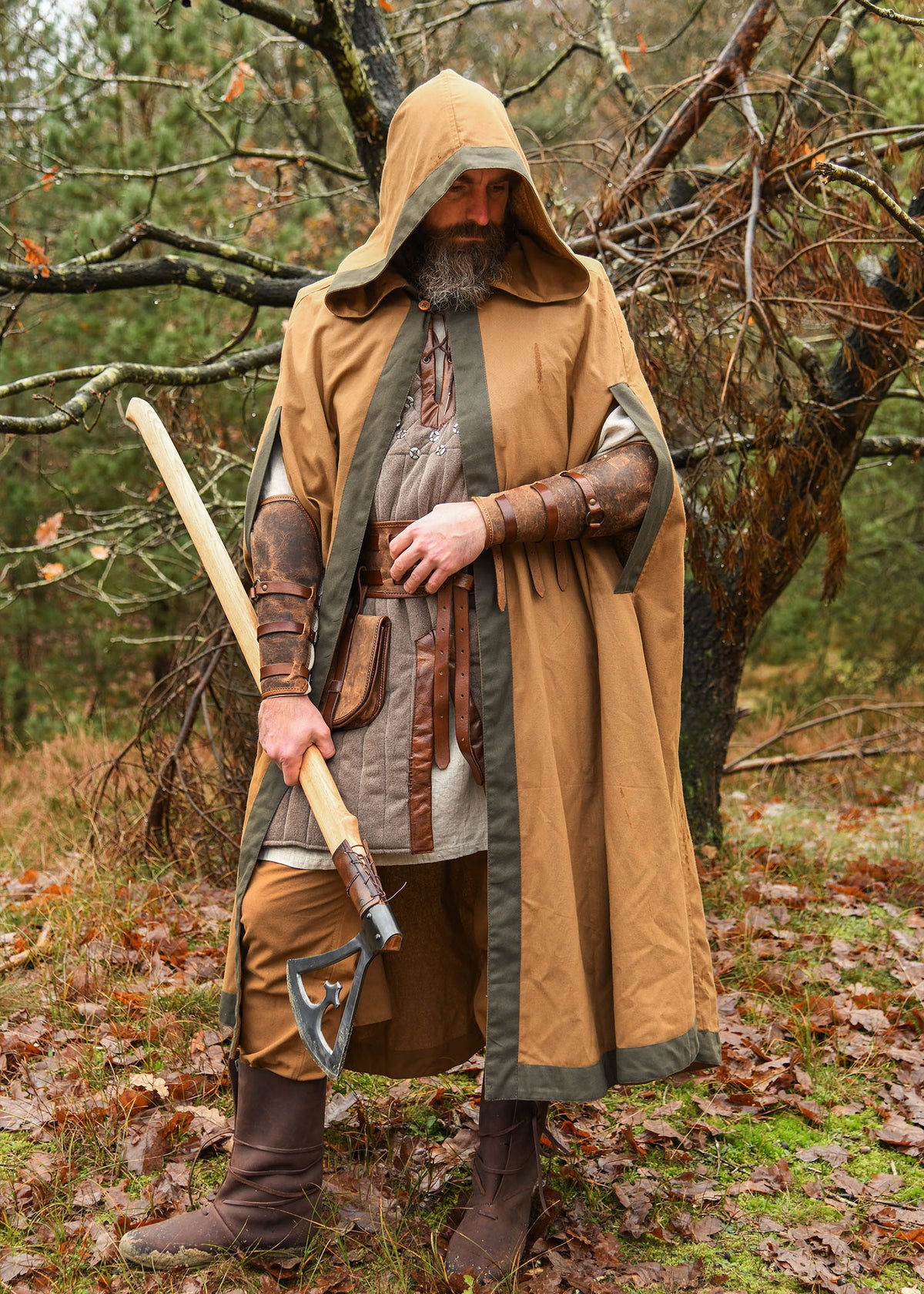 Capa medieval en algodón modelo Theves, color beige
