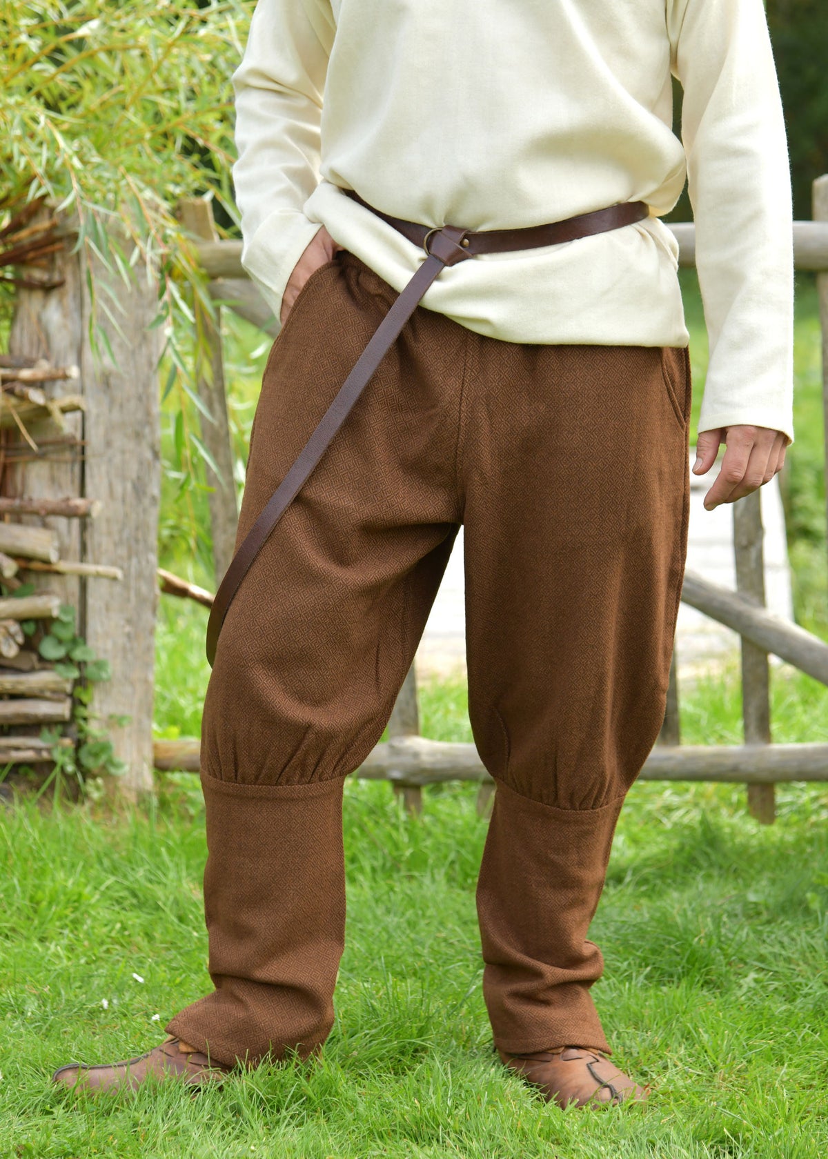 Pantalón Helmer Vikingo Histórico Lana Sarga Diamante Marrón