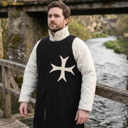 Túnica medieval de los Caballeros Hospitalarios, en lana