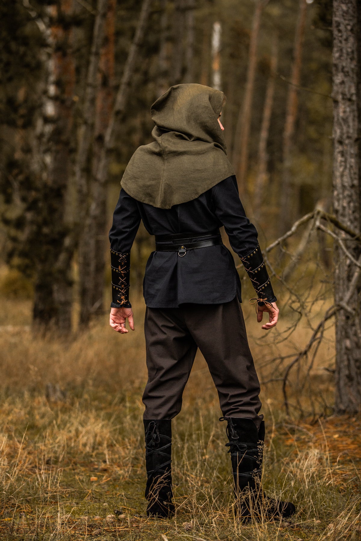 Pantalon medieval modelo Peter, color marrón oscuro